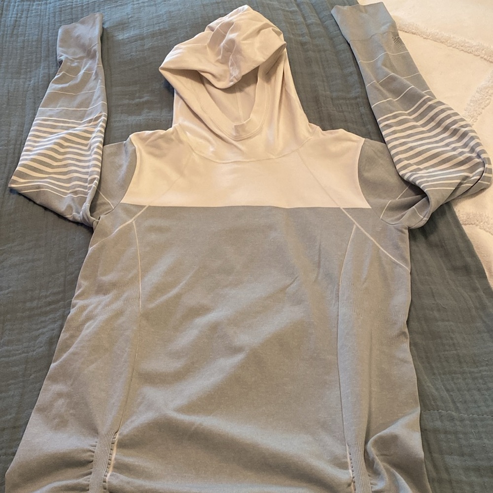 Athleta Lightweight Hoodie Pullover - image 5